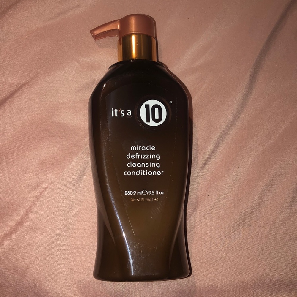 IT'S A 10 MIRACLE DEFRIZZING CURL